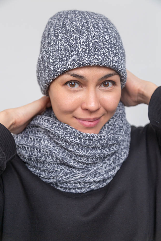 Женский серый шарф из конопли и мериноса Uzor Wear